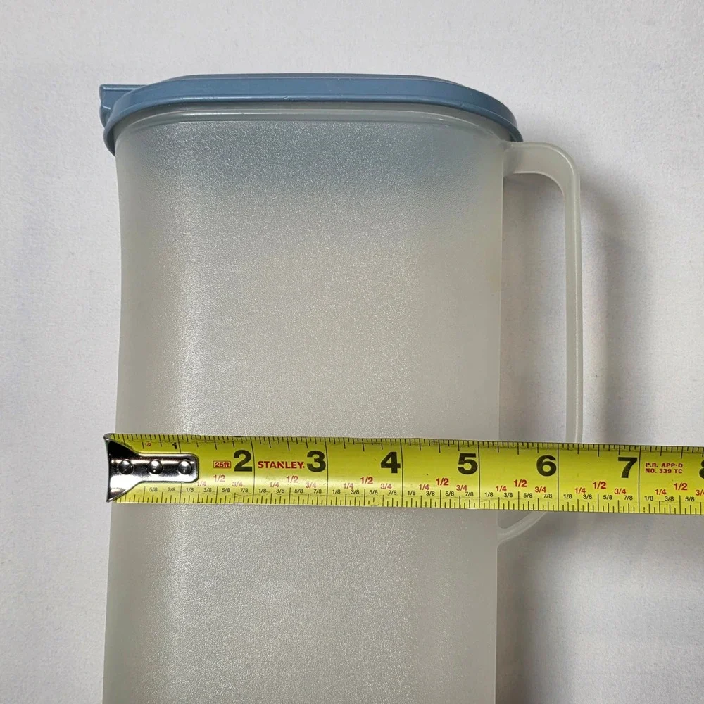 Tupperware Slimline Pitcher 2 Qt‎ Blue Frosted Flip Top Lid 2009B-1 MADE IN USA